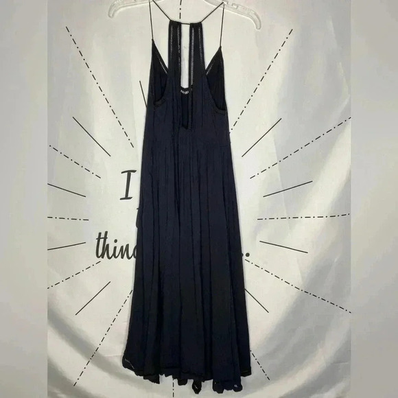 Boutique Halter Eyelet Cutout Flowy Minimalist Midi Dress - Picture 5 of 8